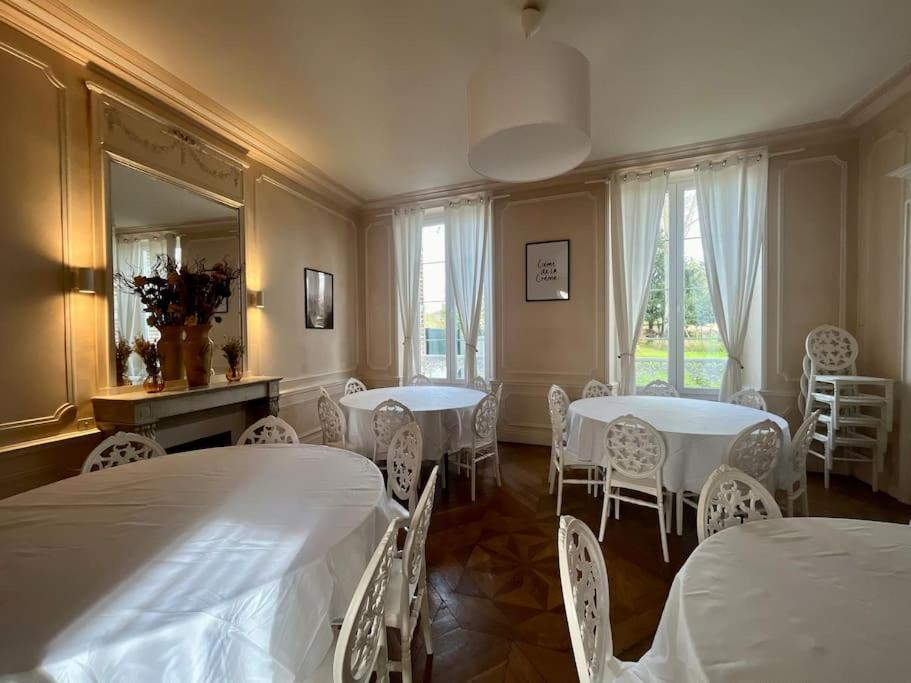 Villa La Demeure De Margot - 24 Couchages à Villeneuve-sur-Yonne Extérieur photo