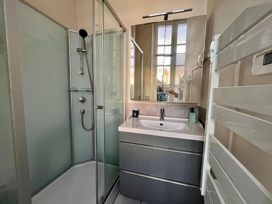 Villa La Demeure De Margot - 24 Couchages à Villeneuve-sur-Yonne Extérieur photo