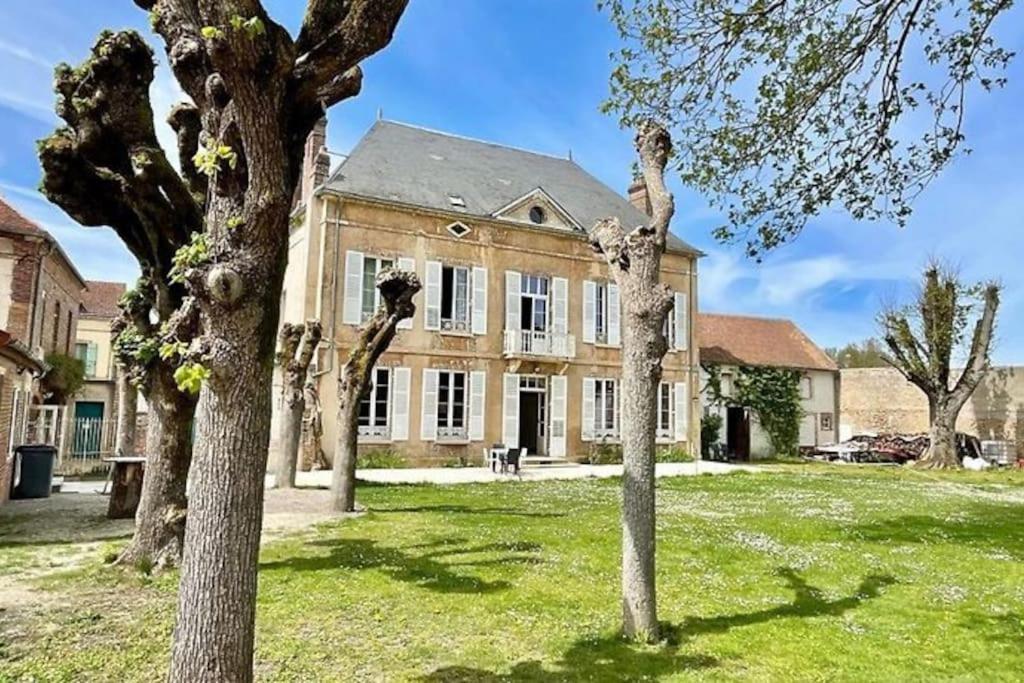 Villa La Demeure De Margot - 24 Couchages à Villeneuve-sur-Yonne Extérieur photo